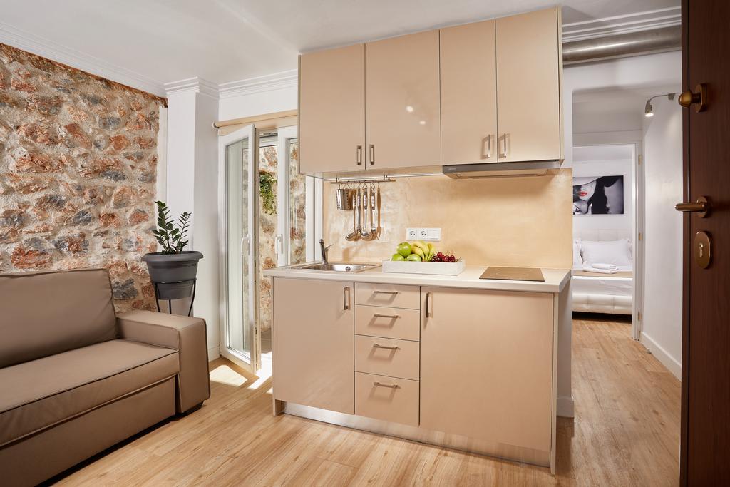 Warm Stone House Appartement Athene Buitenkant foto